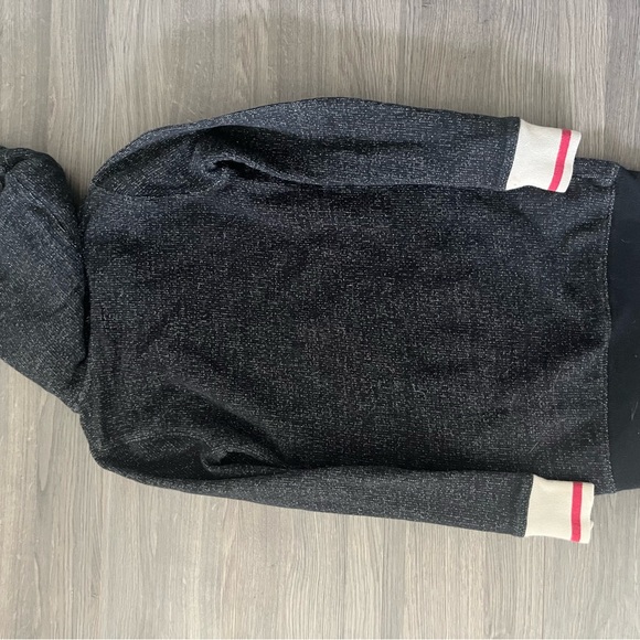 Roots Men's Black Hoodie Sweater - Picture 3 of 3